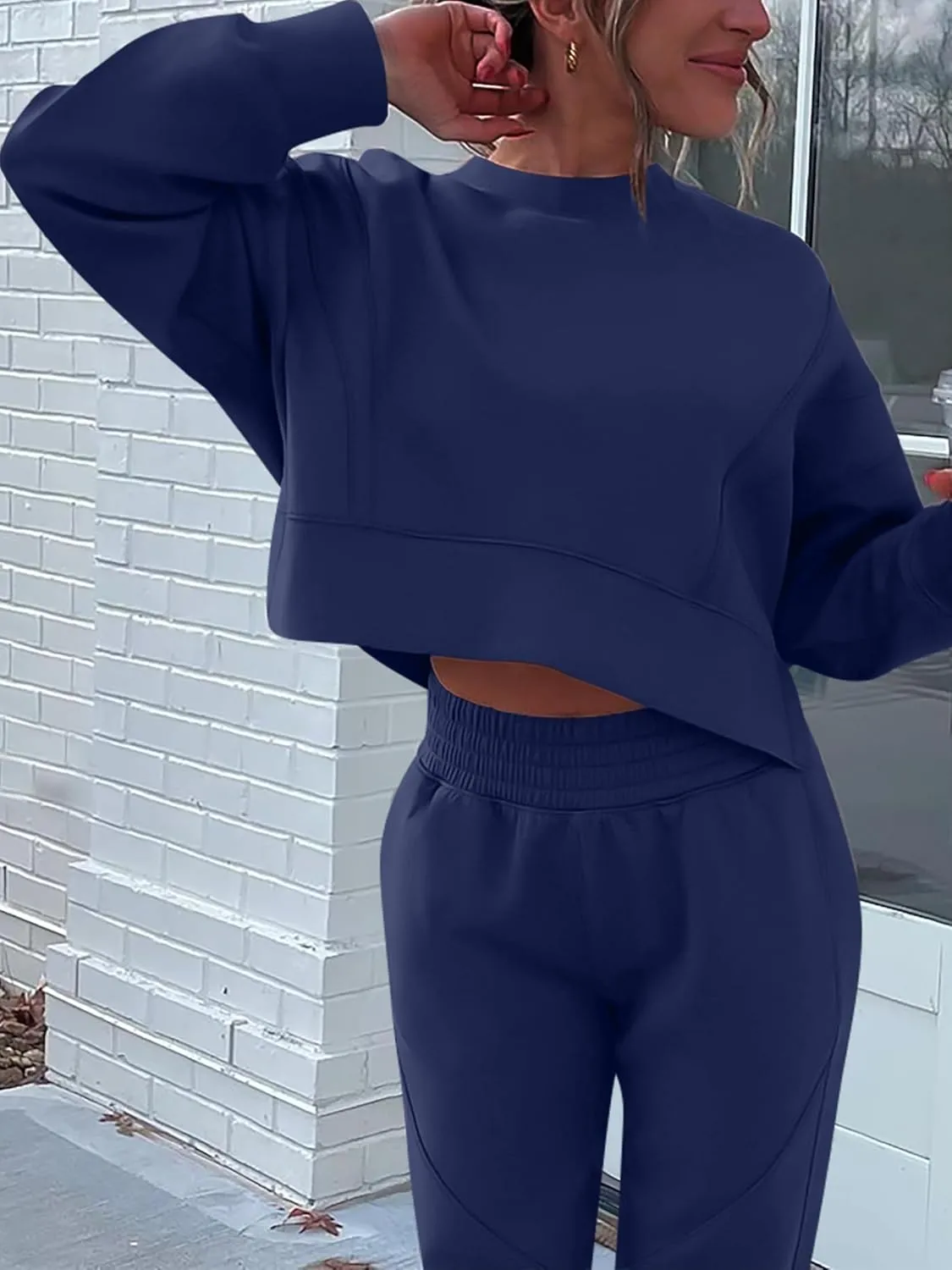 ANRABESS Womens 2 Piece Outfits Lounge Sets Cropped Sweatshirt & Joggers Fashion Sweatsuit Sweat Set 2025 Spring Travel