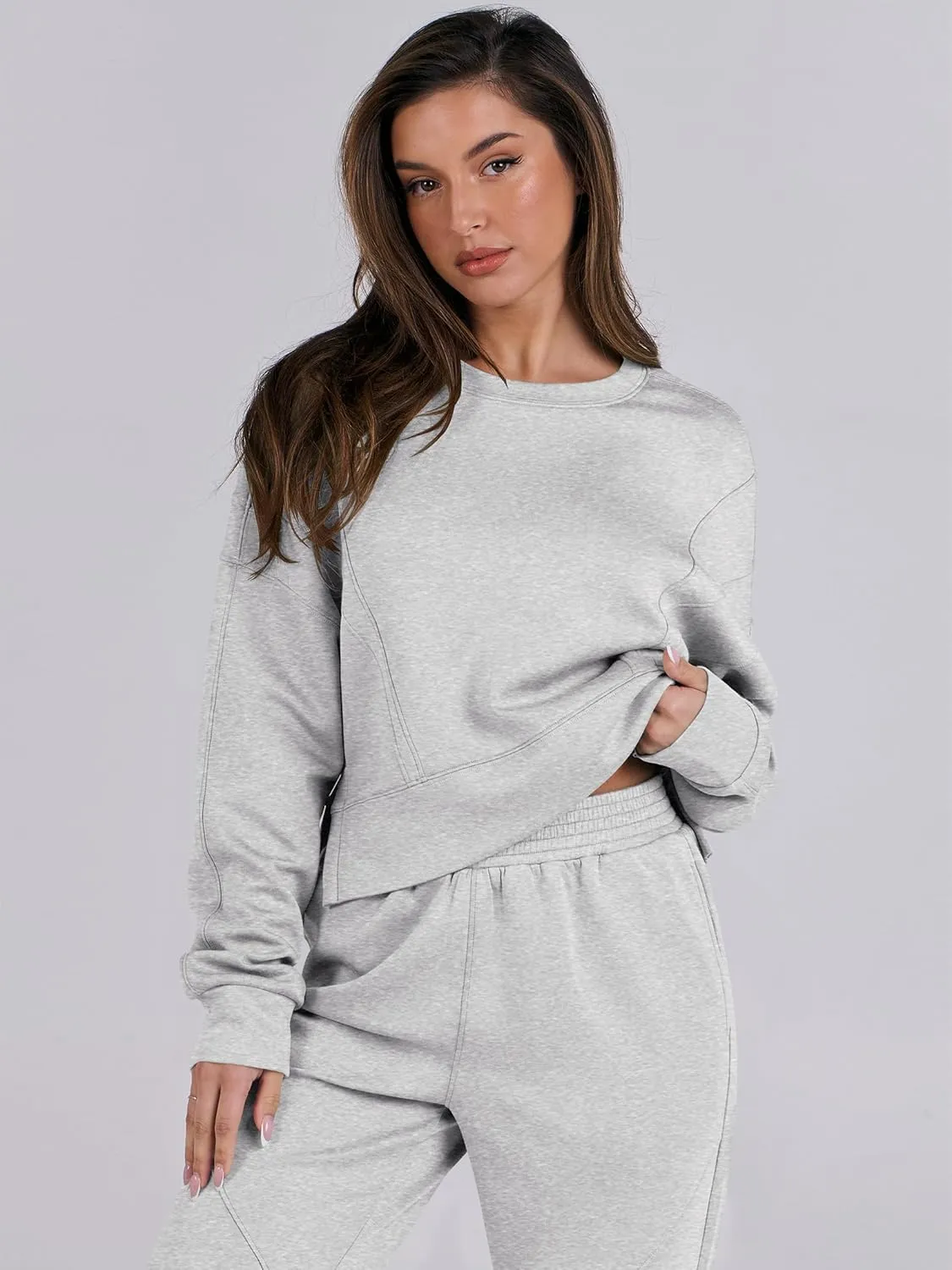 ANRABESS Womens 2 Piece Outfits Lounge Sets Cropped Sweatshirt & Joggers Fashion Sweatsuit Sweat Set 2025 Spring Travel