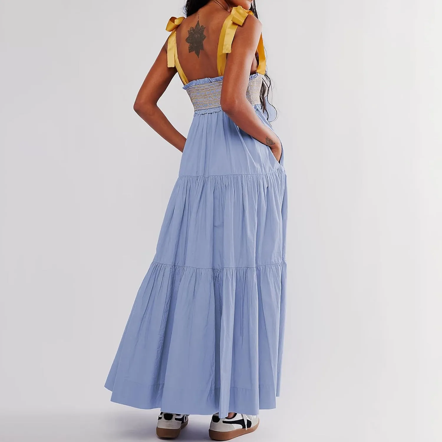 Summer Boho Tie Shoulder Dress for Women 2025 Y2k Sleeveless Floral Smocked Tiered Flowy Maxi Dress Beach Sundress