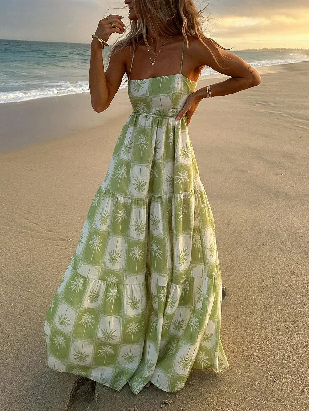 Womens Spaghetti Strap Smocked Dress Maxi Flowy Sleeveless Dresses Boho V Neck Dresses Y2K Sexy Beach Sundresses